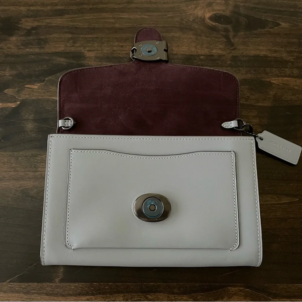 Coach “Tabby” Leather Clutch Bag with Chain Strap - Picture 6 of 8